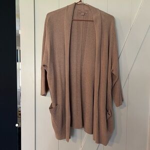 Barefoot Dreams Women's small blush color  Open Front Sweater.Comfy & stylish! 🌸